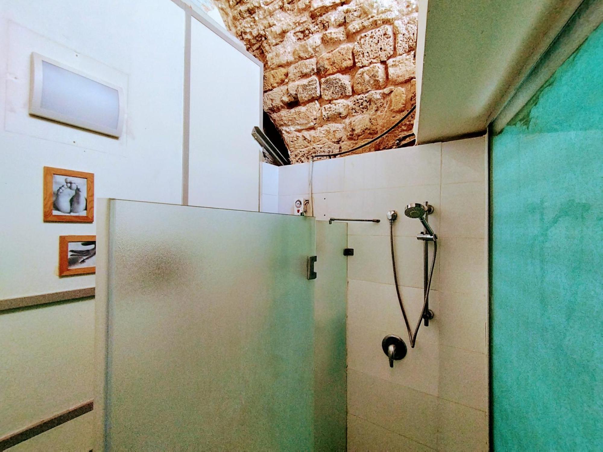 Ostello Polihosts Old Jaffa Tel Aviv Esterno foto