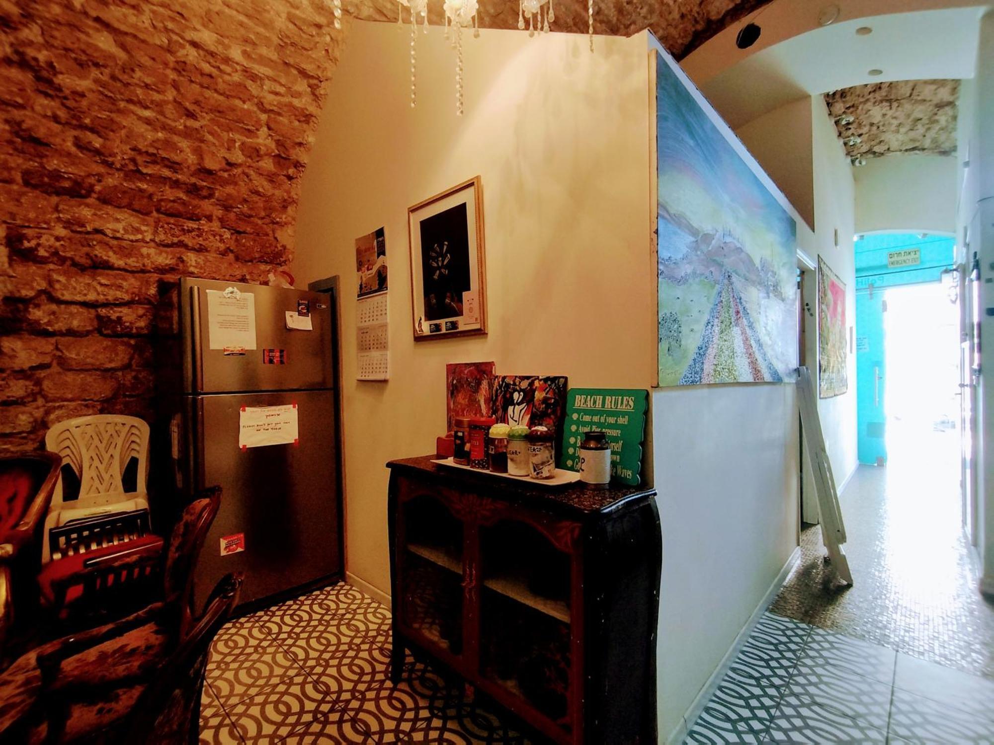 Ostello Polihosts Old Jaffa Tel Aviv Esterno foto